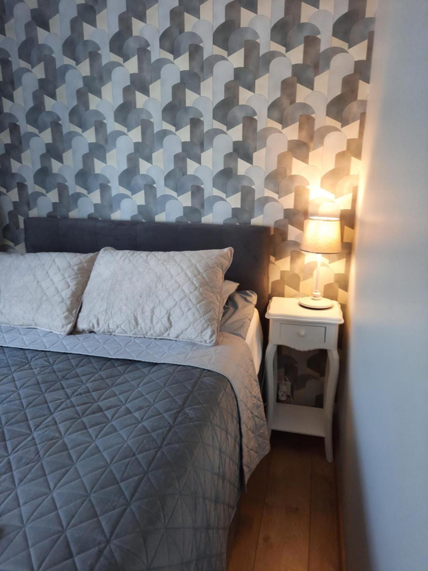 Centrum Bridge Apartment Pärnu Buitenkant foto